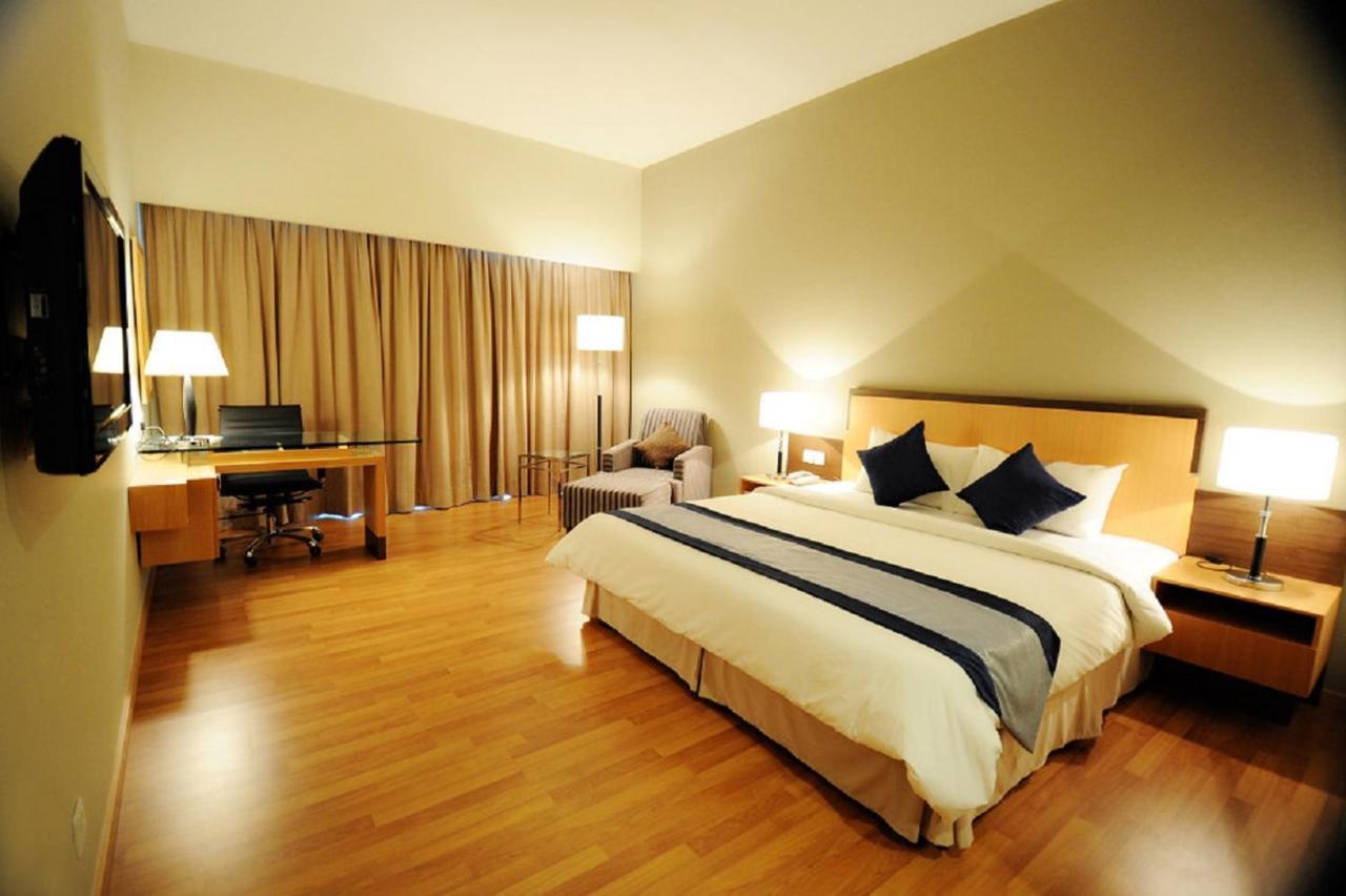 Kingwood Hotel Sibu Exterior photo